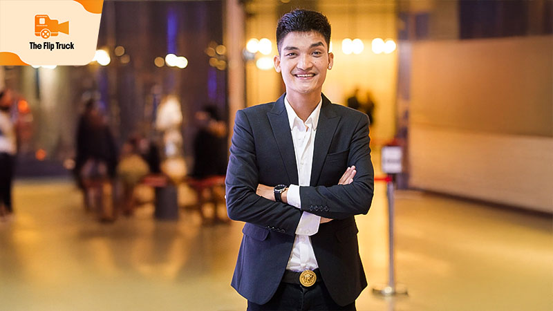 Mạc Văn Khoa Trong 2 lần góp mặt trong series lật mặt 1 Hình ảnh Mạc Văn Khoa